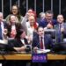 Câmara aprova, em dois turnos, PEC pelo fim da escala 6×1