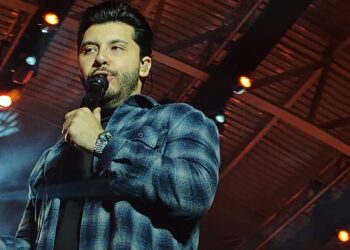 Com clássicos e hits, Murilo Huff empolga e encanta público na 1ª noite da Festa Junina de Votorantim