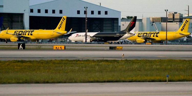 Iata: guerra no Irã eleva custos de aéreas em US$ 100 bi – 07/06/2026 – Economia